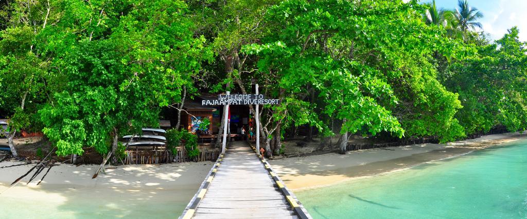 Raja Ampat Dive Resort Tapokreng Ngoại thất bức ảnh