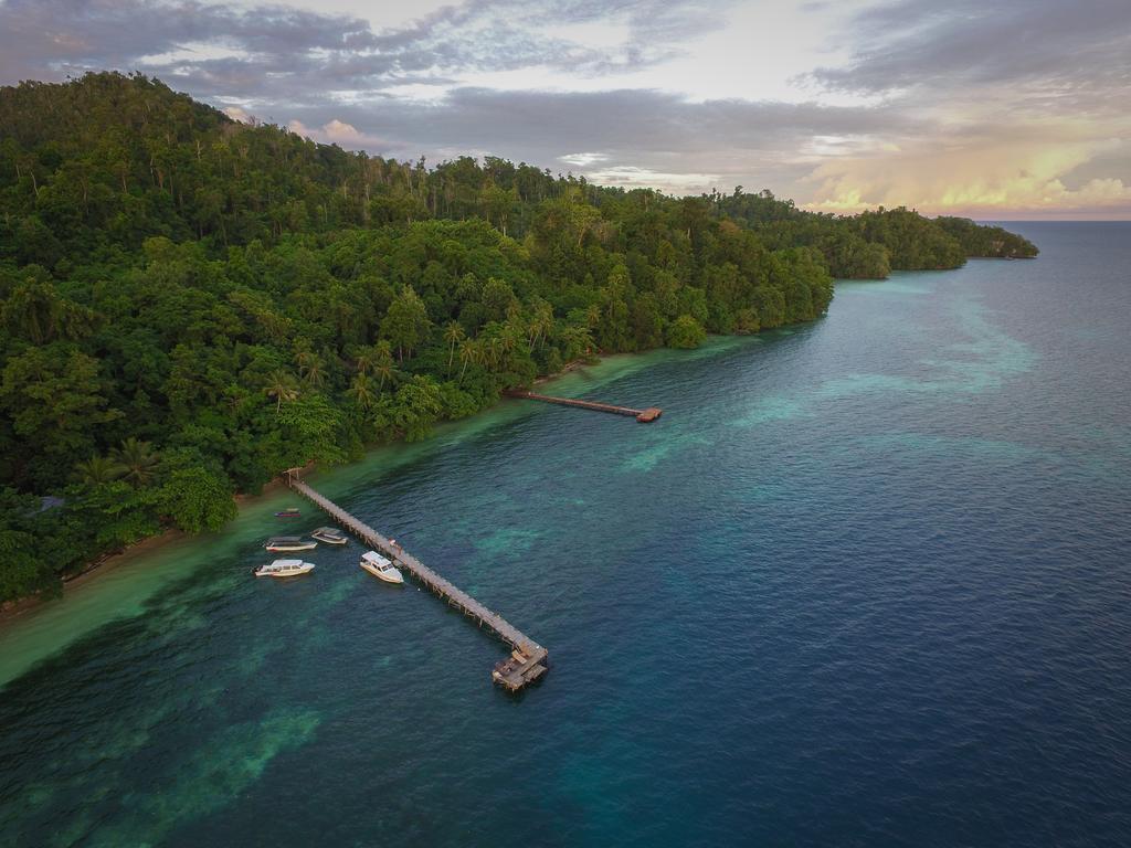 Raja Ampat Dive Resort Tapokreng Ngoại thất bức ảnh