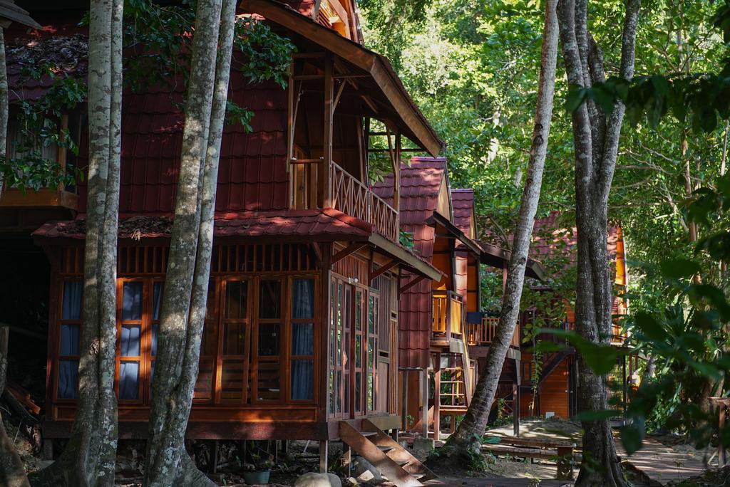 Raja Ampat Dive Resort Tapokreng Ngoại thất bức ảnh