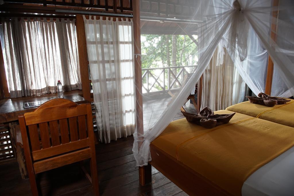 Raja Ampat Dive Resort Tapokreng Ngoại thất bức ảnh